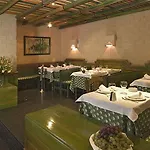 Real Parque Отель 4*