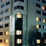 Отель Real Parque 4*