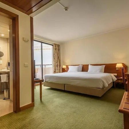 Real Parque Hotell 4*