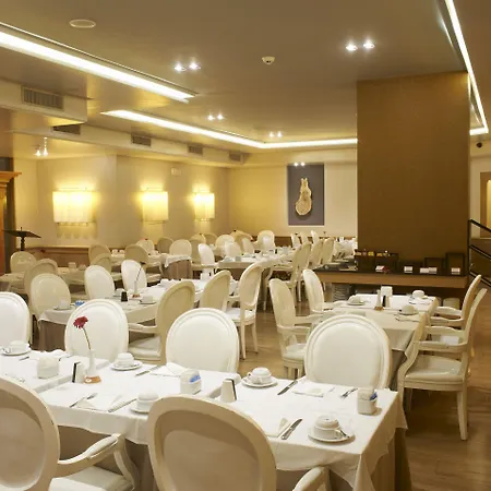 Real Parque Hotel
