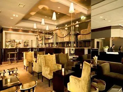 Real Parque Hotel 4*